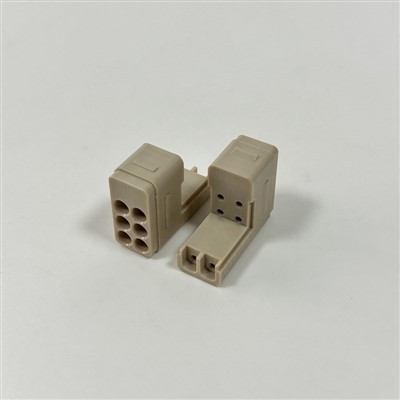 Plastikinė spragtelėjimo jungtis